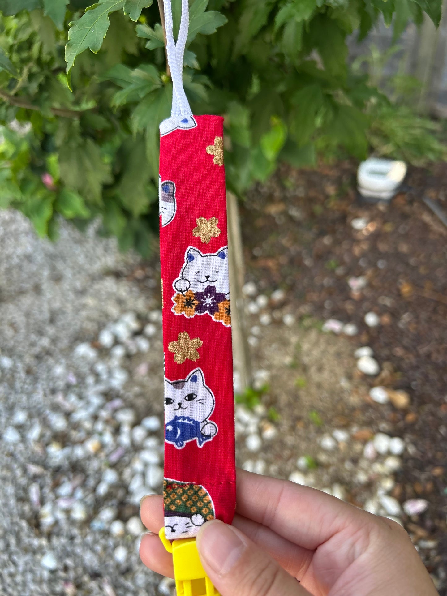 Attache tétine